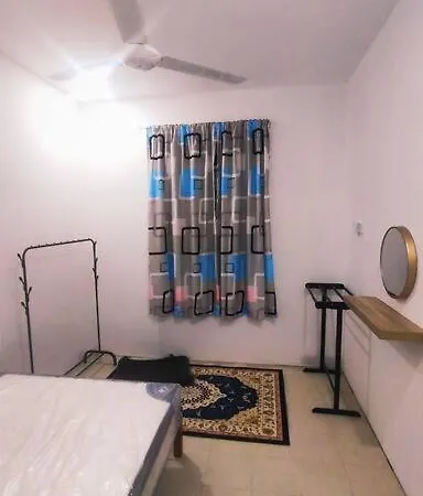 Alysha Homestay Kuala Lipis Exterior photo