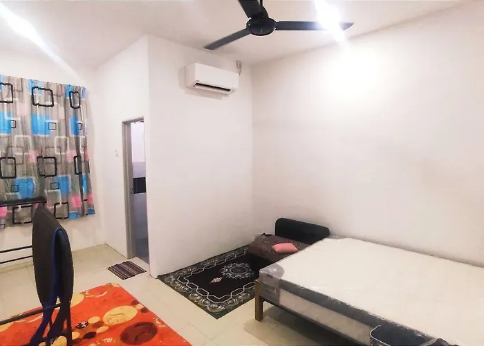 Alysha Homestay